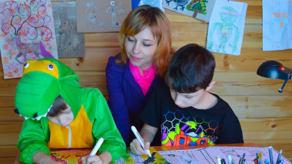 Cât câștigă o educatoare în România. Ce salarii sunt în învățământ