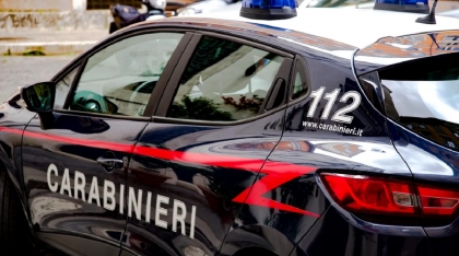 Fuga de poliție i-a fost FATALĂ unui român de 30 de ani din Italia. A murit după ce s-a izbit cu motocicleta de un autoturism