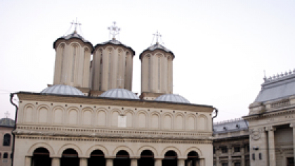 Patriarhia Română face apel către toate Eparhiile să ofere sprijin în timpul caniculei