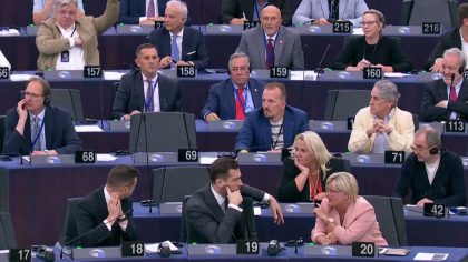 VIDEO. Moțiunea de cenzură a europarlamentarului AUR! Von der Leyen scapă fără probleme
