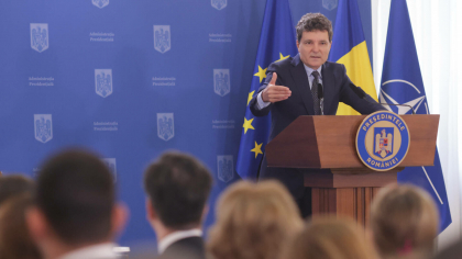 Apare o nouă materie, obligatorie pentru toţi elevii. Preşedintele Nicuşor Dan o va introduce în strategia de securitate naţională