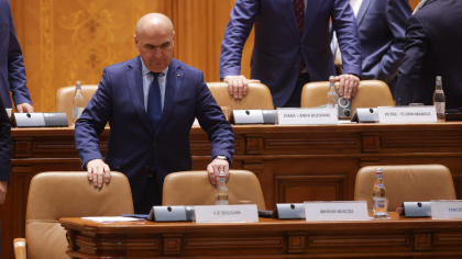 Ce se întâmplă cu bursele elevilor. Ilie Bolojan anunță efectele măsurilor de austeritate în Educație: Nu este posibil