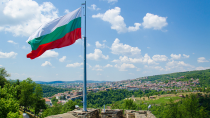 Fitch majorează ratingul Bulgariei cu șase luni înainte de adoptarea euro