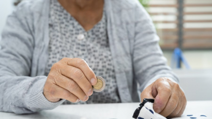 Câți bani primește un român la pensie, dacă a lucrat în Germania 35 de ani cu carte de muncă. Ți se pare mult sau puțin?