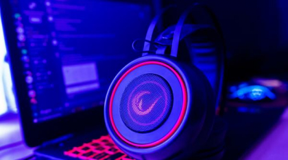 Cum recunoști un laptop gaming care merită banii