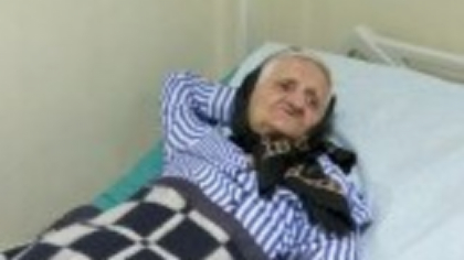 Povestea tragică a unei bătrâne din Iași care a fost abandonată de copiii ei: „Le-am dat, doamnă, de toate”