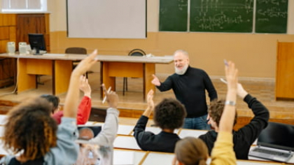Un cadru universitar atrage atenția asupra unui paradox la Biblioteca Națională a României. „Cred că este și ilegal, curată mentalitate suveranistă moștenită din trista epocă comunistă”
