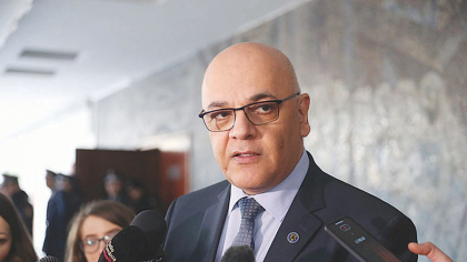 Raed Arafat răspunde celor care au râs de Codul Roșu de ploi: „Incompetenți am fi fost dacă nu ascultam de experții de la meteo”