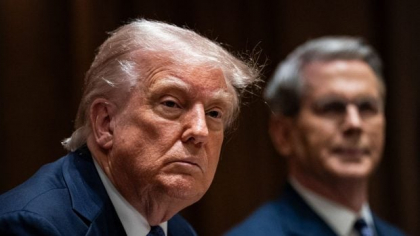 Trump e legat acum de viitorul Ucrainei. Însă textul acordului făcut public de guvernul Ucrainei nu menționează garanțiile de securitate la care spera Kievul