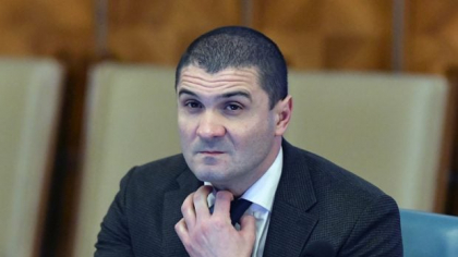 Secretarul de stat pornit să-i împace pe angajații ANAF cu tăierile de sporuri. Abonat la sinecuri, Mihai Diaconu a încasat într-un an peste 1 milion de lei