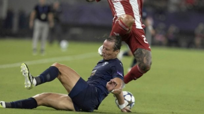 David Luiz a ieșit cu inima frântă de pe teren, la doar 32 de minute de la revenirea în Liga Campionilor. Fanii sunt șocați