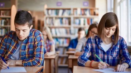 Daniel David rămâne în Guvern doar dacă i se acceptă reforma pentru Educație și Cercetare