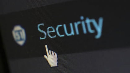 Un nou virus atacă telefoanele iOS și Android, ascuns în aplicații populare. Cum să îl recunoașteți