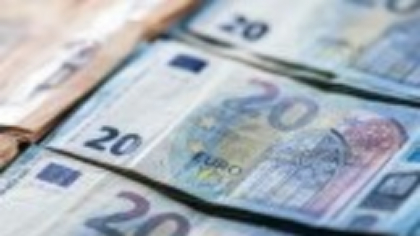 Cel mai negru scenariu pentru cursul euro trece “semnificativ” de 6 lei, dacă vom avea alegeri anticipate - Analist