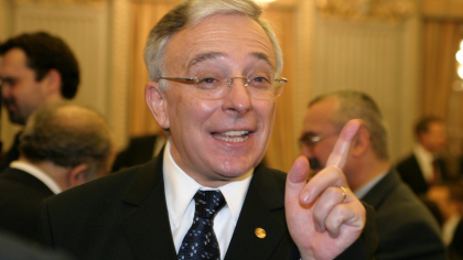 Mugur Isărescu, anunț despre introducerea unui euro digital. Ce se întâmplă cu numerarul: Ne termină ruşii, ne blochează plăţile în trei zile