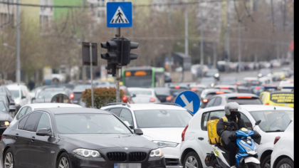 Nivel alarmant de poluare în București: Traficul rutier vinovat principal pentru 60% din noxele emise