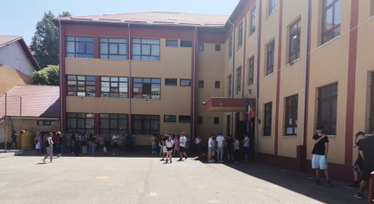 Evaluare națională 2025. Subiectele la Matematică, publicate în curând. Profesor: „Avantajul: copilul nu trebuie să dea prea multe explicații”
