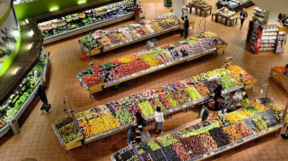 România, pe ultimele locuri la prețurile alimentelor în UE. Ce arată datele INS