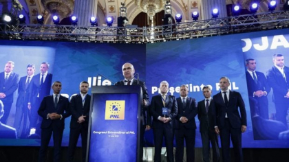 Cum a fost fentată filiala lui Emil Boc de „cooperativele” din PNL. Liberalii de la Cluj n-au primit nimic la Congres