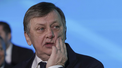 Antonescu, despre pozele publicate de Lasconi, în care ar apărea Dan, Ponta și Coldea: „Pe mine o asemenea întâlnire nu m-ar fi mirat, ceea ce nu înseamnă în vreun fel că ea ar fi avut loc”
