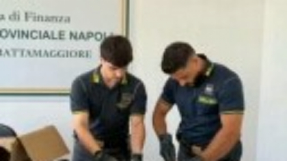 Un transport periculos care urma să ajungă la Los Angeles a fost oprit de poliție. Ce se afla în pachete de paste şi făină