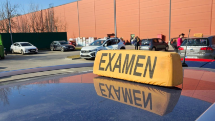 Examenul pentru obținerea permisului auto. Temele de aprofundat la proba teoretică