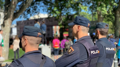 Descoperire șocantă în Spania. Trupul unui bărbat mort de 15 ani, găsit într-un apartament din Valencia