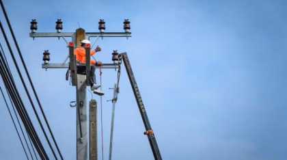 Cercul vicios al rețelei electrice din România: Avem bani de investiții, dar nu avem strategie
