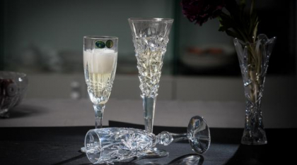 Eleganța rafinată începe cu detaliile: Descoperă farmecul paharelor din cristal Bohemia