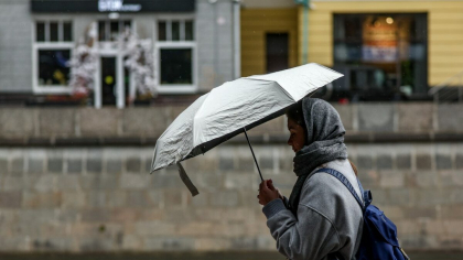 Numărul de telefon GRATUIT pentru sesizări de urgențe, pe durata Codului roșu de ploi în București