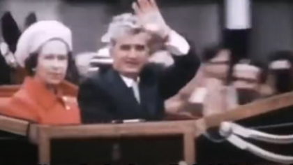 Monarhia britanică, atacată dur de CTP. La zeci de ani distanță, Ceaușescu și Trump, plimbați cu caleașca pentru interese financiare obscure. "Nu e rău să luăm bani de la mârlani"