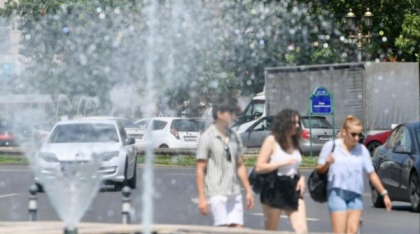 Vreme de vară în minivacanța de 1 Mai. Duminică, în ziua alegerilor, temperaturile urcă până la 30 de grade