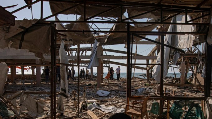67 de persoane au fost ucise în Gaza în urma unui atac al forţelor israeliene asupra unei cafenele