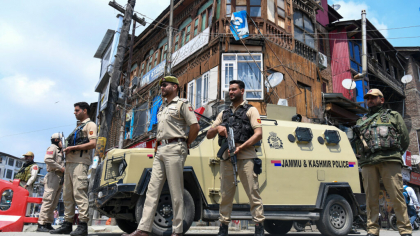 Lumea răsuflă ușurată: India și Pakistan au convenit o încetare a focului imediată