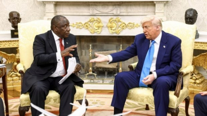 Donald Trump i-a cerut explicații lui Cyril Ramaphosa despre „genocidul” fermierilor albi din Africa de Sud. Ce imagini i-a pus președintele american