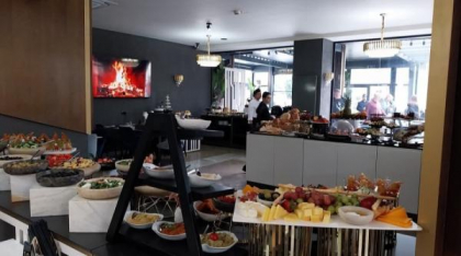 Haos în turism, după creșterea TVA: Hotelierii vor suporta majorarea de TVA din mijlocul anului fiscal