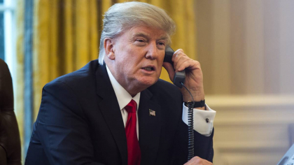 Trump va avea discuții telefonice cu Putin și Zelenki pentru oprirea războiului din Ucraina