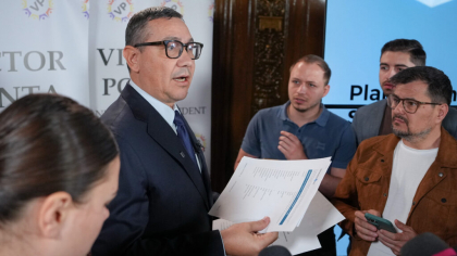 Victor Ponta, sceptic în privința exit poll-urilor: „Din păcate, datele de la exit poll-uri de la ora 21.00 sunt total necredibile”