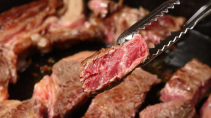 Carnea care nu are colesterol deloc, potrivit prof. Horațiu Moldovan. Ce spune despre suplimente alimentare și vin?