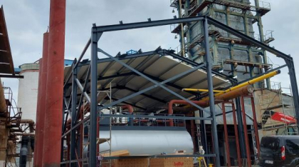 Protest în faţa Primăriei Tulcea, pentru a nu desfiinţa compania Energoterm SA. Sindicaliştii au reclamat "nereguli financiare"
