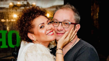 Motivul pentru care Minodora nu se implică în treburile casnice. Liviu, soțul ei, o tratează ca pe o regină: „Nu am călcat haine în viața mea”