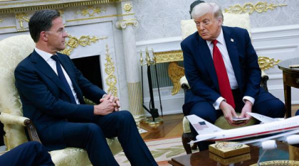 Trump anunță, la întâlnirea cu șeful NATO, că SUA vor da Ucrainei „cele mai bune arme”  și că va sancționa Rusia cu tarife de 100%