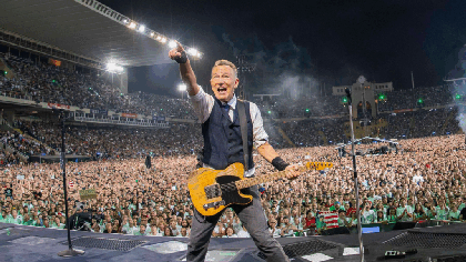 Bruce Springsteen, discurs dur de pe scenă: Guvernul lui Trump este „corupt” și „incompetent”