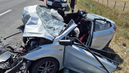 Accident cumplit în Arad, pe DN 7B. Două persoane au murit pe loc, iar patru, printre care și copii, au ajuns la spital. A fost chemat elicopterul SMURD FOTO