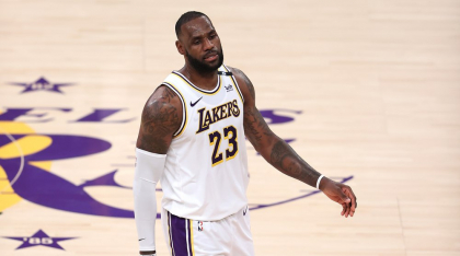 Lovitură de teatru în NBA: clubul american de baschet Los Angeles Lakers se vinde cu 10 miliarde de dolari