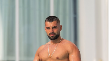 Teo de la „Insula Iubirii” sare în apărarea Ellei, după ce concurenta a fost asaltată de critici. Ce a declarat ispita