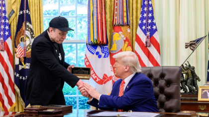 Elon Musk vrea lansarea unui nou partid politic. Trump sugerează că DOGE „ar putea fi nevoit să se întoarcă și să-l mănânce pe Elon”