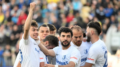 Cine se bate pentru Conference League