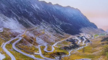 Autoritățile au în vedere o taxă de acces pe Transfăgărășan pentru gestionarea traficului și protejarea zonei montane