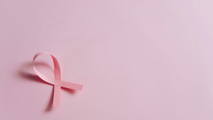 Semnele și simptomele precoce ale cancerului uterin pe care trebuie să le aveți în vedere